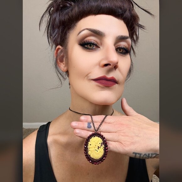 Handmade Jewelry - OOAK Gothic Cameo Cranberry Rhinestones Necklace Handmade Victorian Skull 18